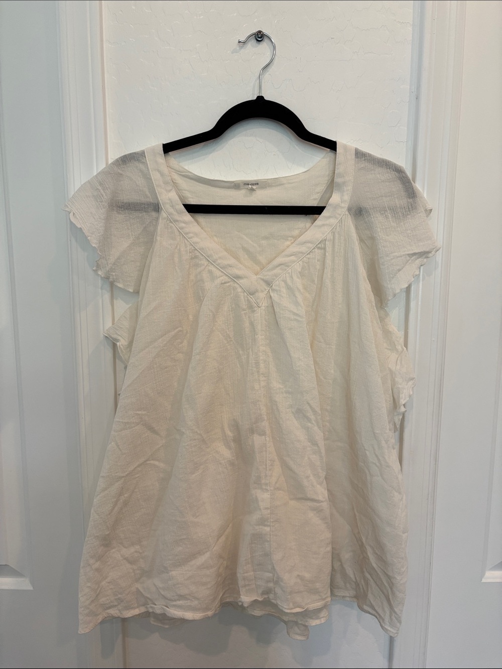 Maurices Cream V-Neck Flutter Sleeve Tunic